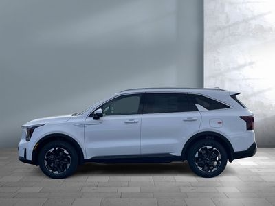 2026 Kia Sorento — rear three-quarter view