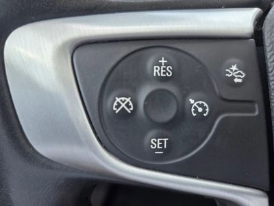 2022 GMC Acadia — photo 20 view