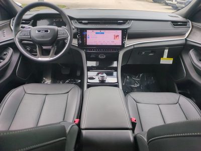 2026 Jeep Grand Cherokee - Photo 16
