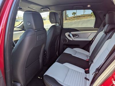 2026 Land Rover Discovery Sport - Photo 12