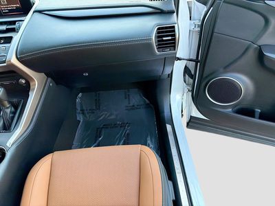 2021 Lexus NX — photo 17 view