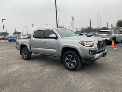 2018 Toyota Tacoma - Photo 3