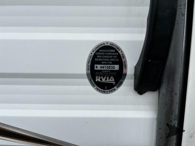 2017 Forest River RV Wildwood X-Lite — photo 11 view