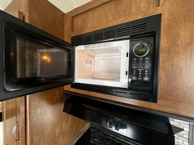 2017 Forest River RV Wildwood X-Lite — photo 24 view