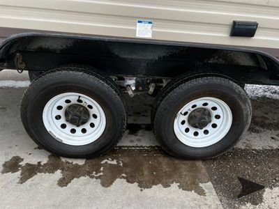 2017 Forest River RV Wildwood X-Lite — photo 10 view