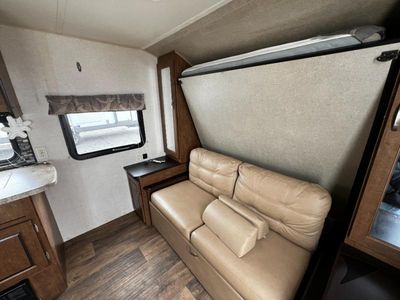2017 Forest River RV Wildwood X-Lite — photo 14 view