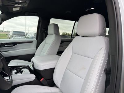 2025 Chevrolet Suburban — photo 23 view