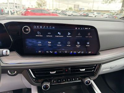 2025 Chevrolet Suburban — photo 31 view