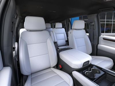 2025 Chevrolet Suburban — photo 55 view