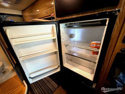 2019 Winnebago Travato — photo 12 view