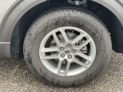 2026 Ford Explorer — photo 9 view