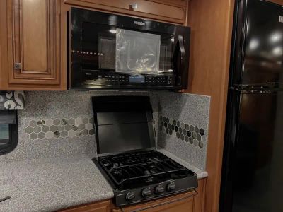 2018 Newmar BAY STAR — photo 9 view