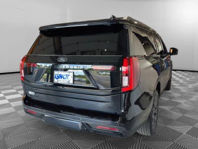 2025 Ford Expedition Max — detail view