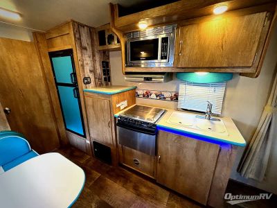 2017 Gulf Stream Vintage Cruiser — photo 9 view