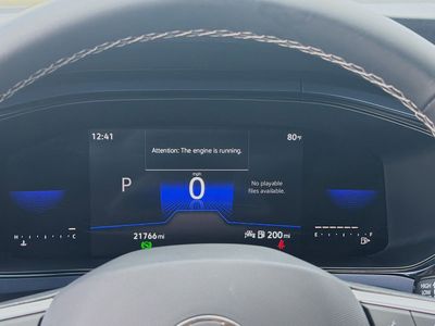 2022 Volkswagen Taos — photo 9 view
