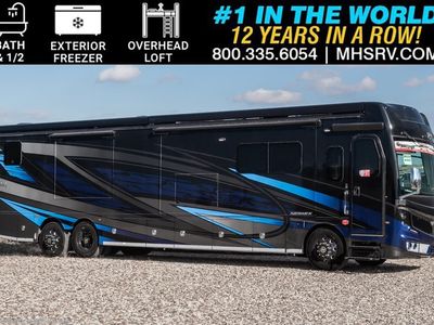 2026 Fleetwood Discovery LXE — front three-quarter view
