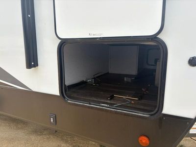 2022 Dutchmen RV Atlas - Photo 7