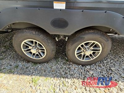 2025 Dutchmen RV Astoria - Photo 15