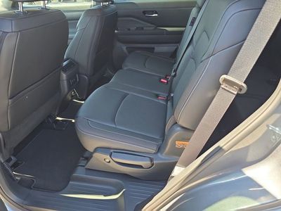 2026 Nissan Pathfinder - Photo 17