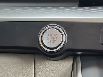 2024 Kia Carnival - Photo 35