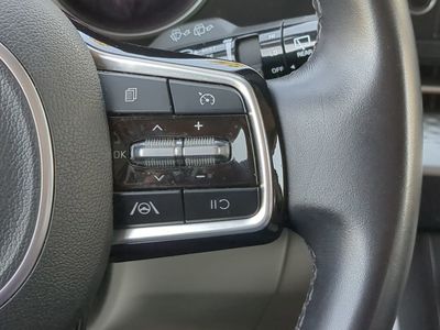 2024 Kia Carnival - Photo 31