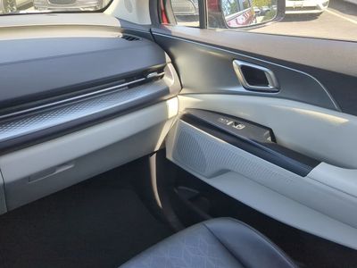 2024 Kia Carnival - Photo 20