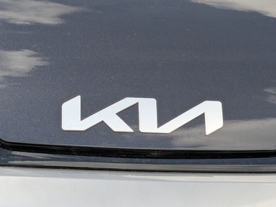 2026 Kia Sportage — photo 13 view