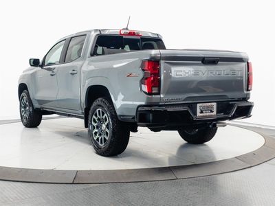2023 Chevrolet Colorado — photo 9 view