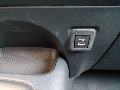 2024 Toyota Corolla — photo 17 view