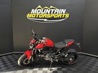 2026 Ducati MONSTER 937+ — front three-quarter view