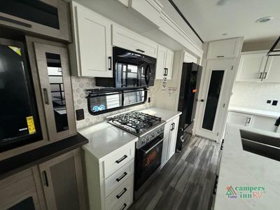 2025 Jayco Jay Flight Bungalow - Photo 14