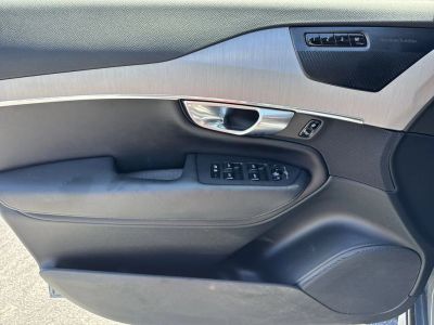 2023 Volvo XC90 — photo 10 view