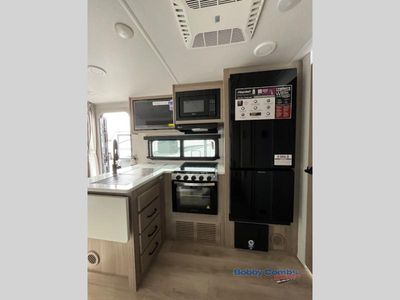 2025 Forest River RV Flagstaff Micro Lite — photo 10 view