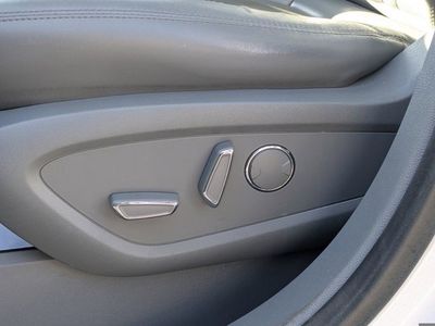 2019 Lincoln Nautilus — photo 17 view