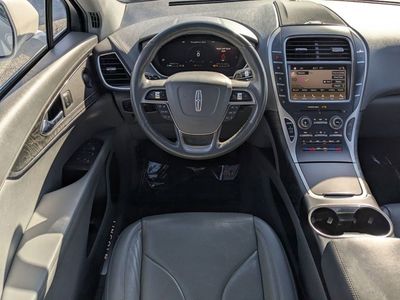 2019 Lincoln Nautilus — photo 13 view