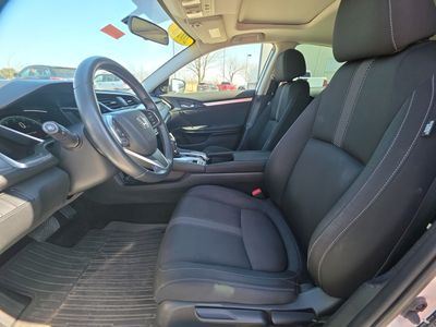 2018 Honda Civic Sedan — photo 9 view