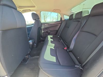 2018 Honda Civic Sedan — photo 18 view