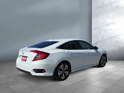 2018 Honda Civic Sedan — engine compartment view
