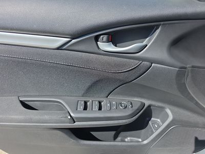 2018 Honda Civic Sedan — photo 20 view