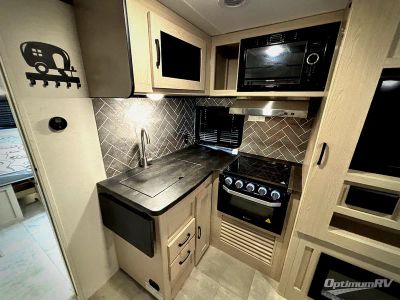 2022 Coachmen Apex Ultra-Lite — engine compartment view