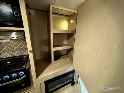 2022 Coachmen Apex Ultra-Lite — photo 15 view