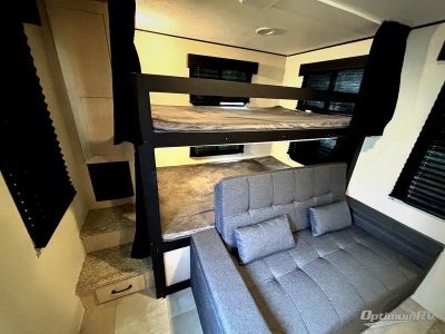 2022 Coachmen Apex Ultra-Lite — photo 18 view
