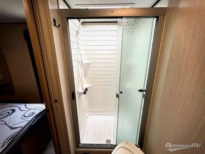 2022 Coachmen Apex Ultra-Lite — photo 10 view