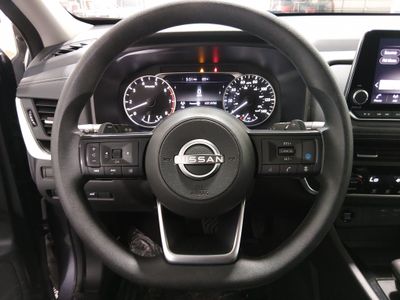2024 Nissan Rogue — photo 12 view