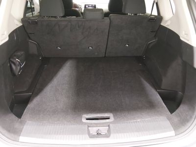 2024 Nissan Rogue — photo 11 view
