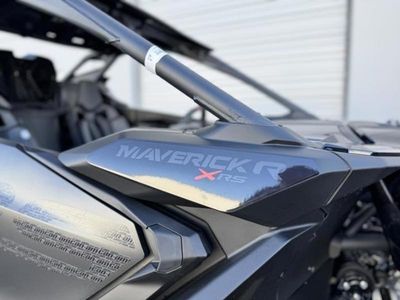2026 Can-Am Maverick R X RS Triple Black — photo 15 view