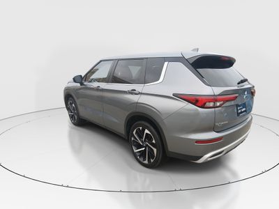 2024 Mitsubishi Outlander - Photo 5