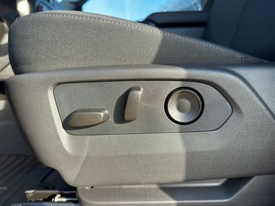 2026 Chevrolet Silverado 1500 - Photo 17