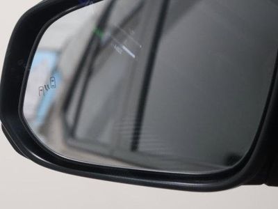 2025 Toyota 4Runner 4WD - Photo 25