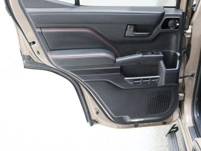 2025 Toyota 4Runner 4WD - Photo 30